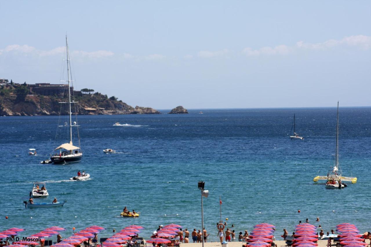 Porta Del Vento Bed & Breakfast Giardini Naxos Ngoại thất bức ảnh